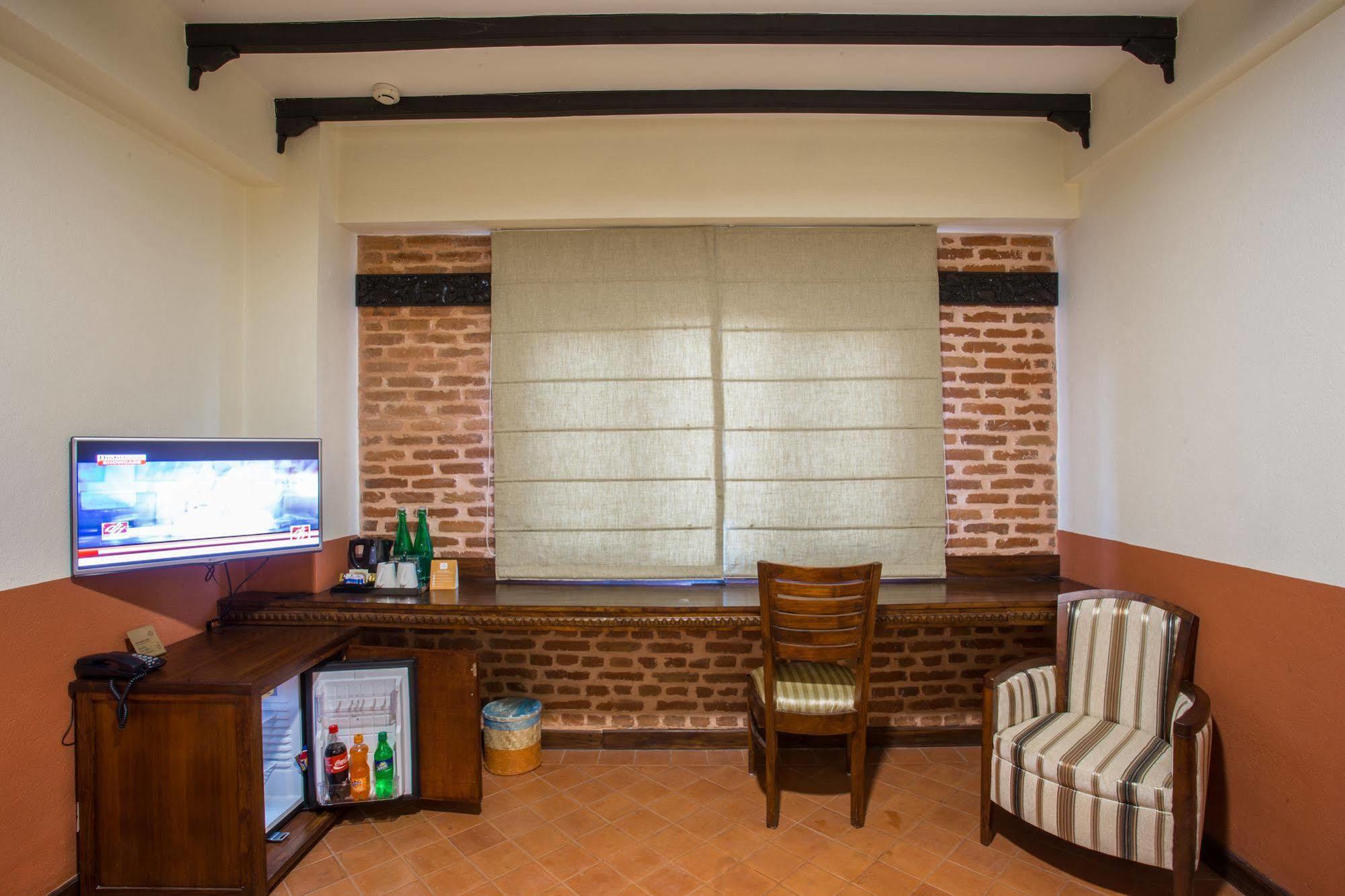 Traditional Comfort Boutique Hotel Kathmandu Luaran gambar