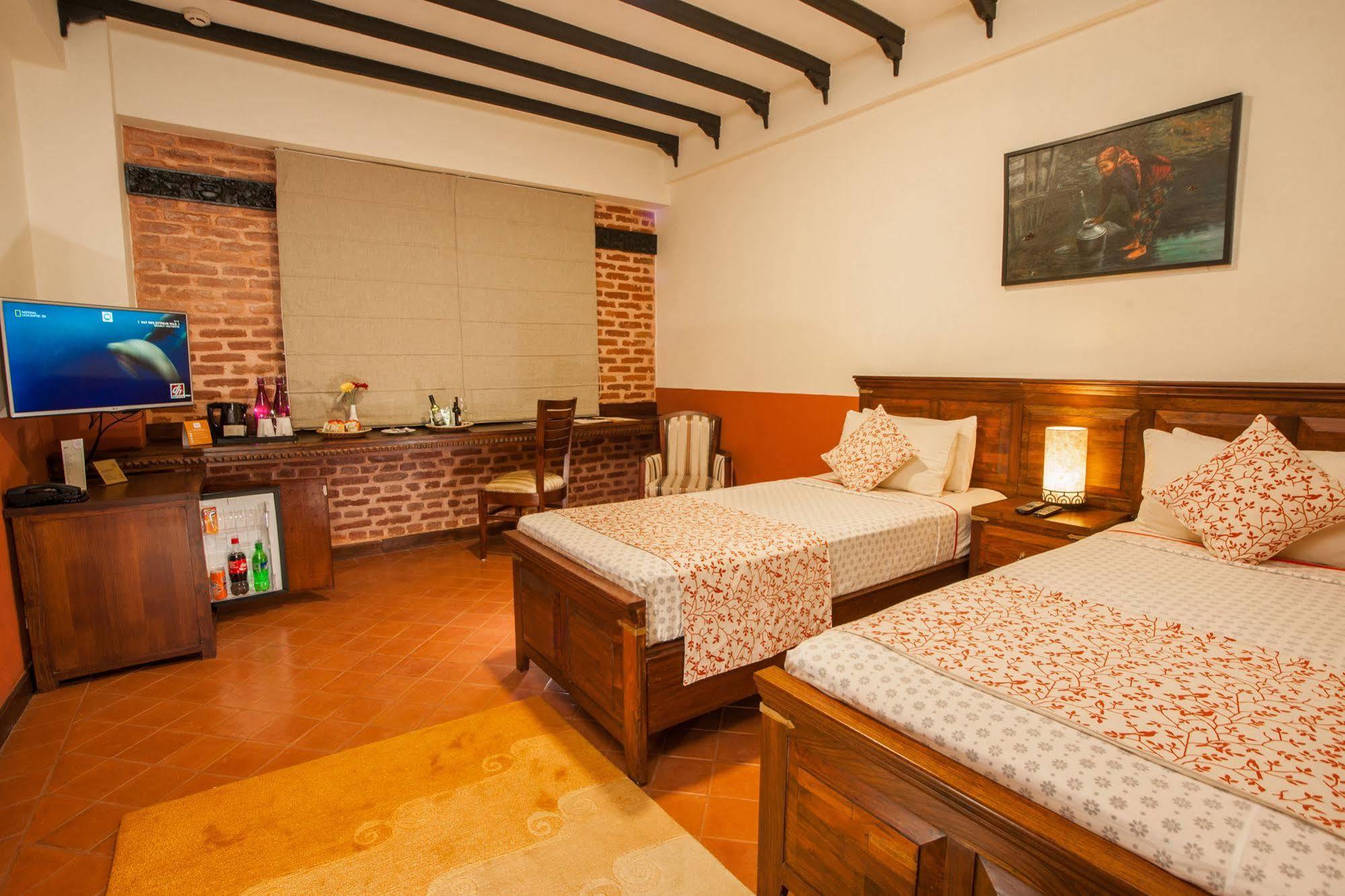 Traditional Comfort Boutique Hotel Kathmandu Luaran gambar
