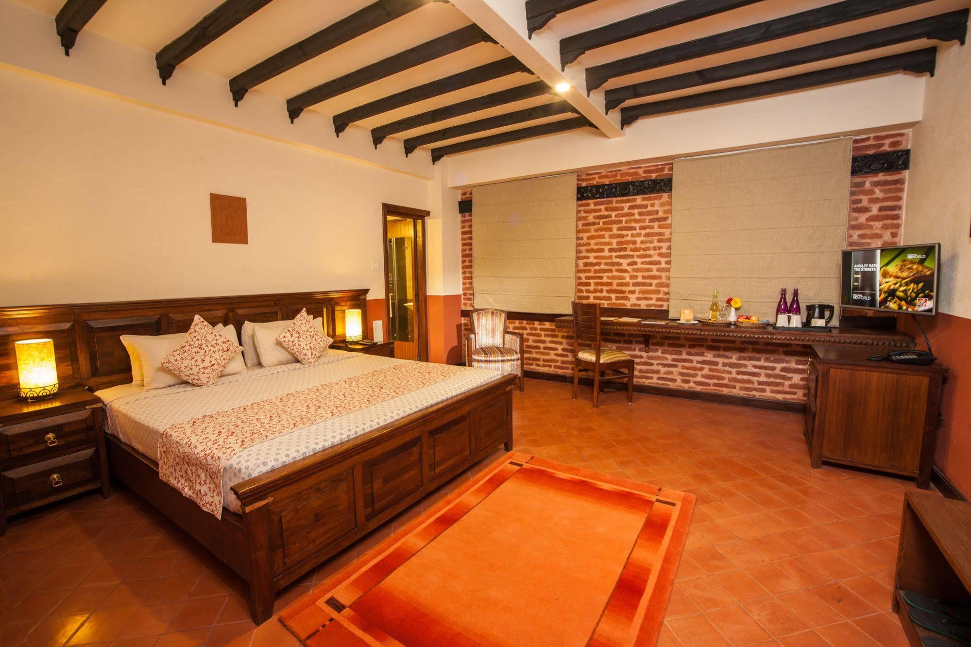 Traditional Comfort Boutique Hotel Kathmandu Luaran gambar